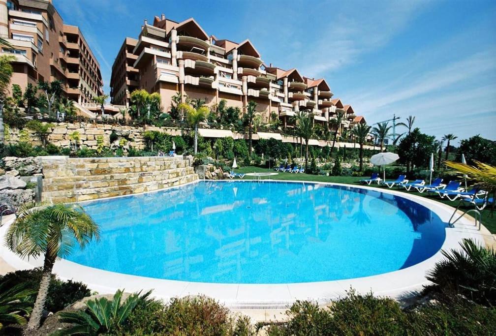 Magna * Marbella